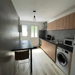 Les De La Bergerie *