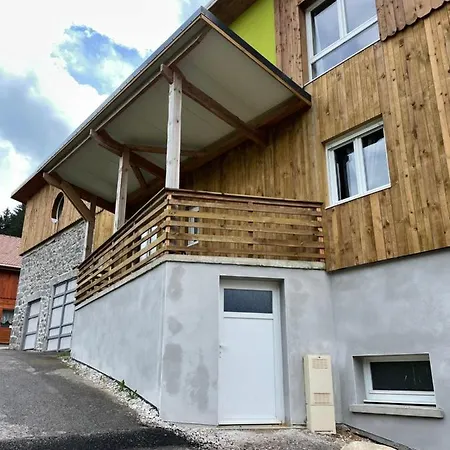 Les De La Bergerie Apartment *