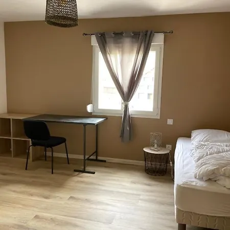 Les De La Bergerie 克松吕-隆日梅