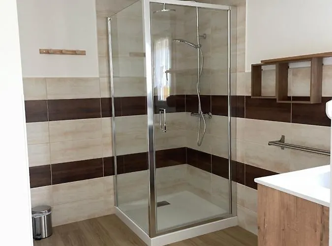 Lägenhet Les De La Bergerie